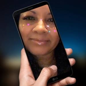 Meet your Posher, Elle